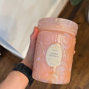 Vegan Amber Saffron Scented Candle Jar - Pink 18 oz